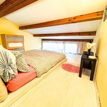 Ostrica Holiday home